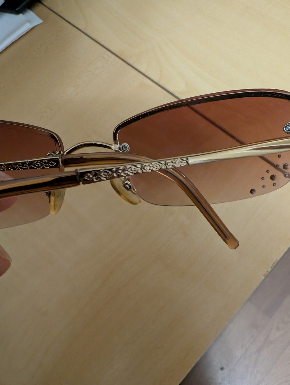 Y2K Rhinestone Rimless Guess Sunglasses - Picture 2 of 3